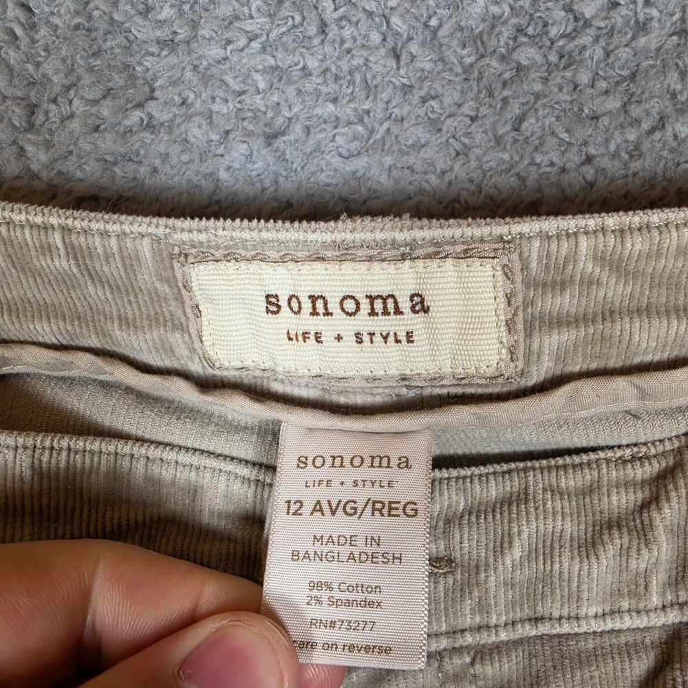 Sonoma Corduroy Pants Womens 12 Tan Excellent Bootcut Stretch Mid Rise - Picture 6 of 8